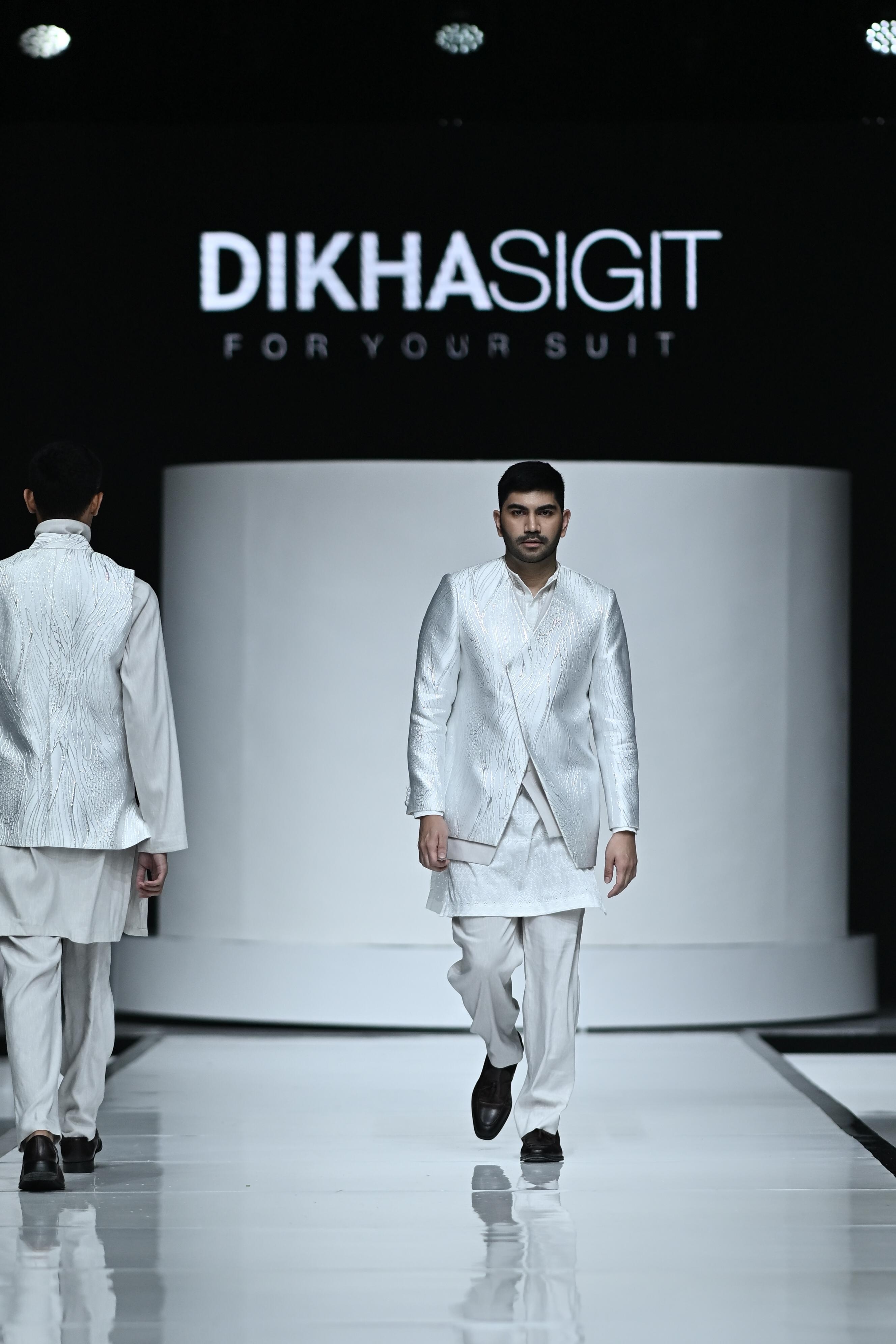 Dikha Sigit Gelar Fashion Show, Gandhi Fernando Diajak Jadi Muse