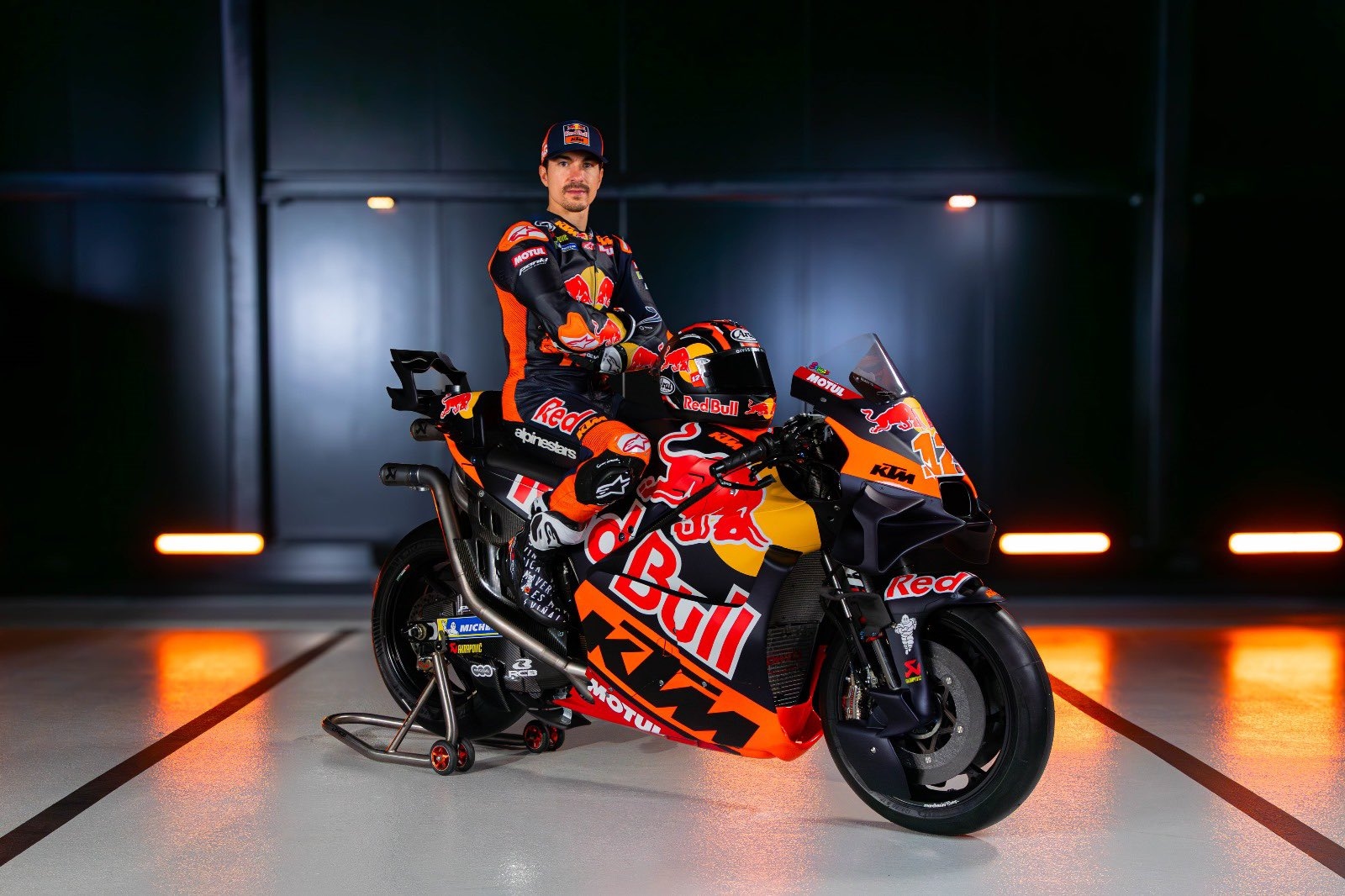 Pendatang Baru di KTM, Maverick Vinales Merasa Terbantu dengan Keberadaan Dani Pedrosa