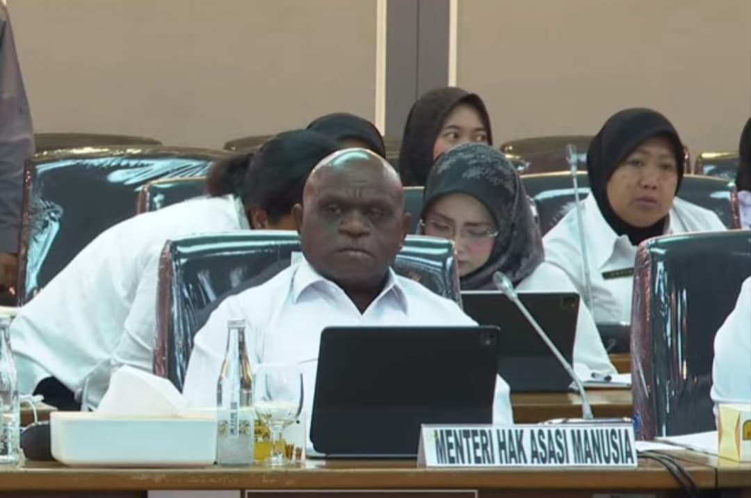 Menteri HAM Tak Mau 'Berisik' Soal Konflik Perusahaan: Nanti Sahamnya Jeblok