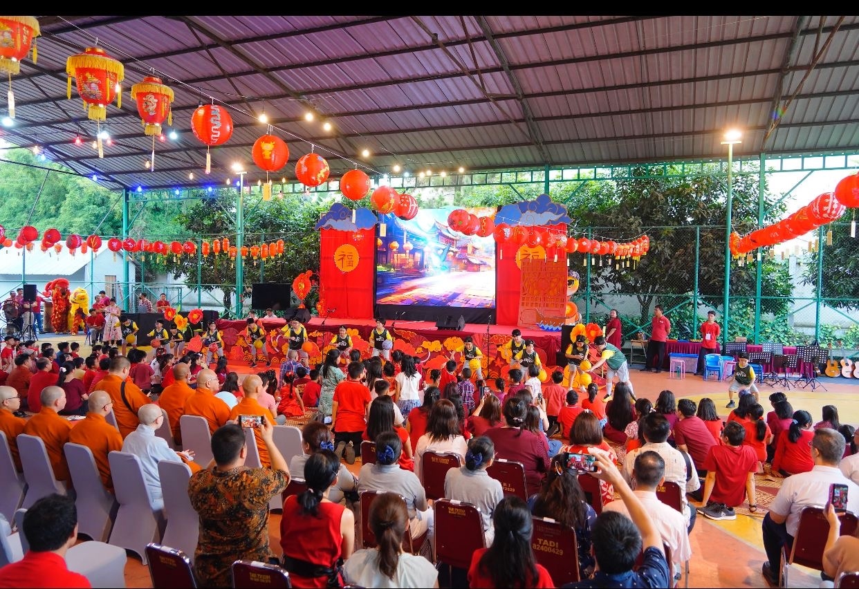 Imlek di Sekolah Ekayana: Membangun Generasi Berkarakter Melalui Bhakti dan Kebijaksanaan