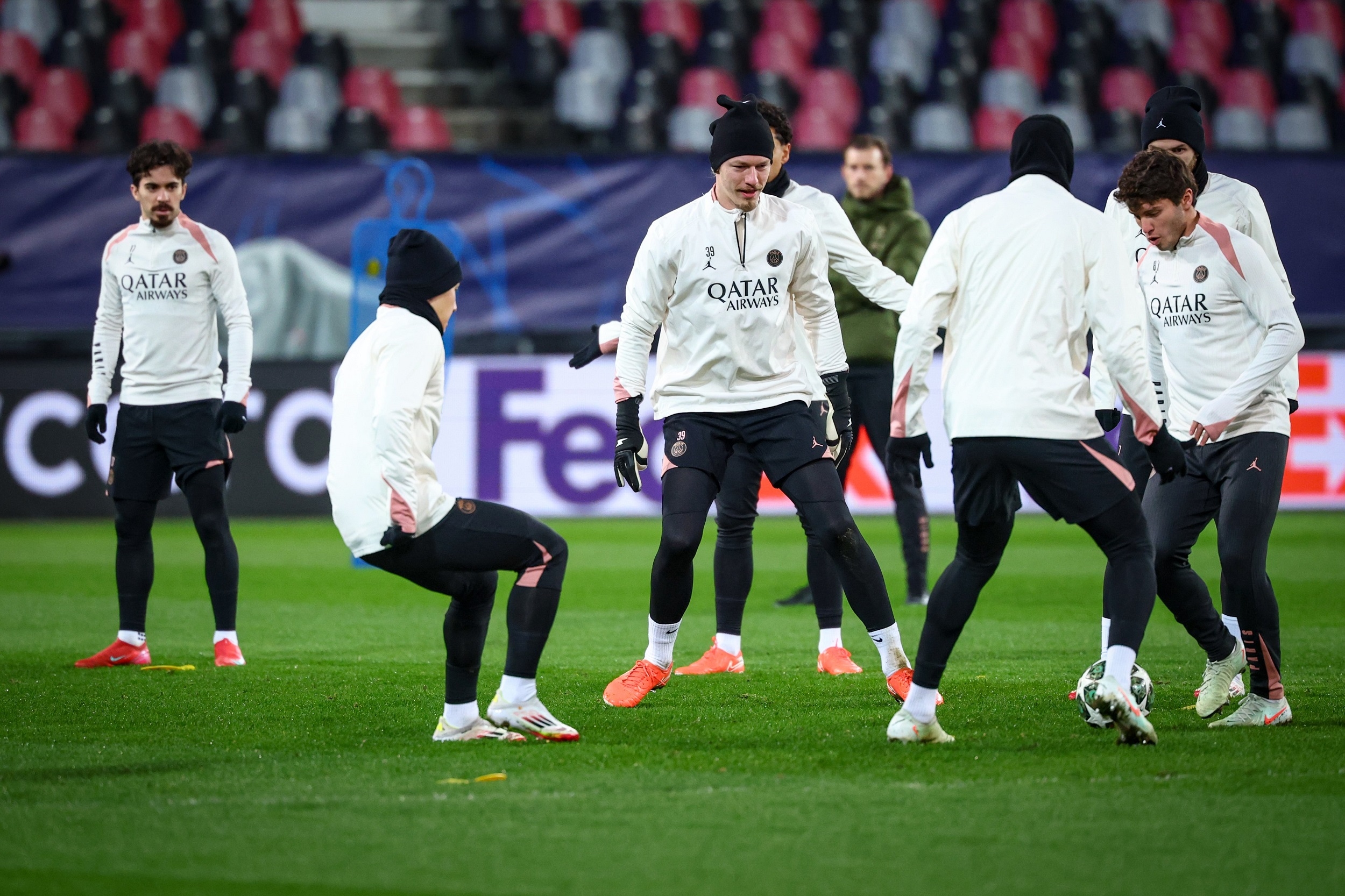 Prediksi Susunan Pemain Brest vs PSG: Kvaratskhelia Berpeluang Starter, Dembele Siap Tempur