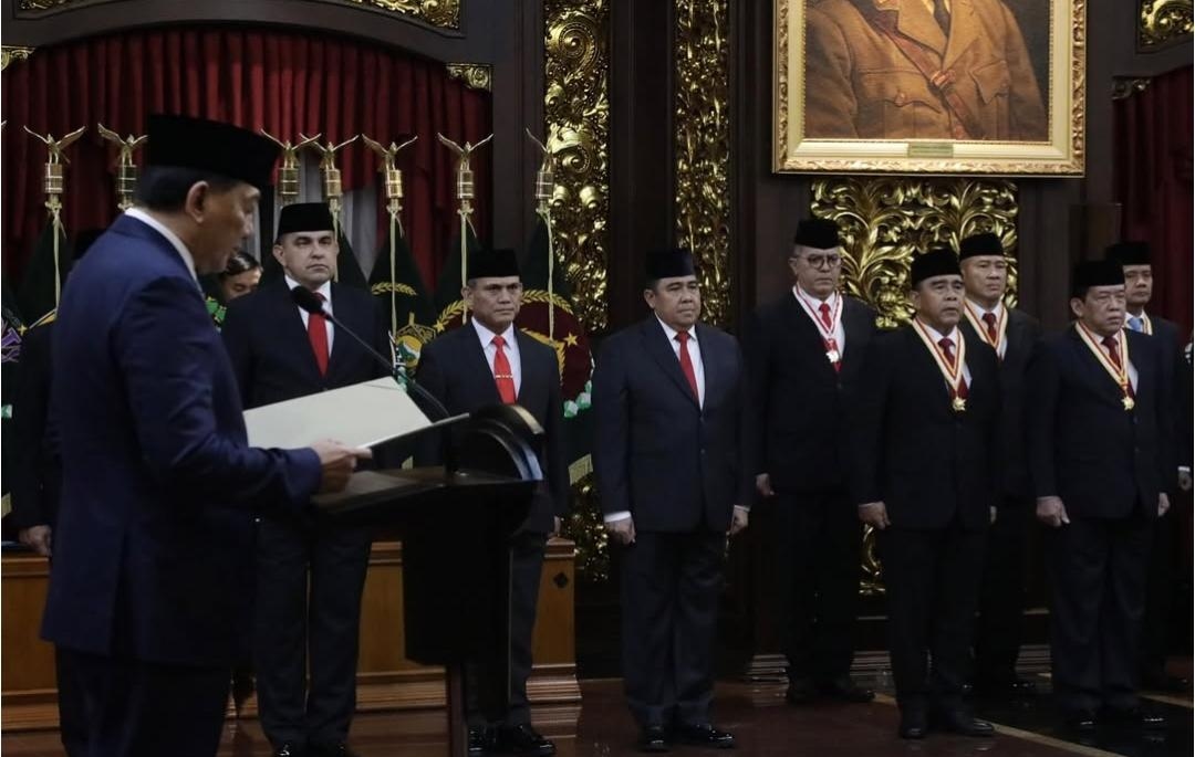 Daftar 6 Stafsus Menteri Pertahanan, Ada Deddy Corbuzier Loh!