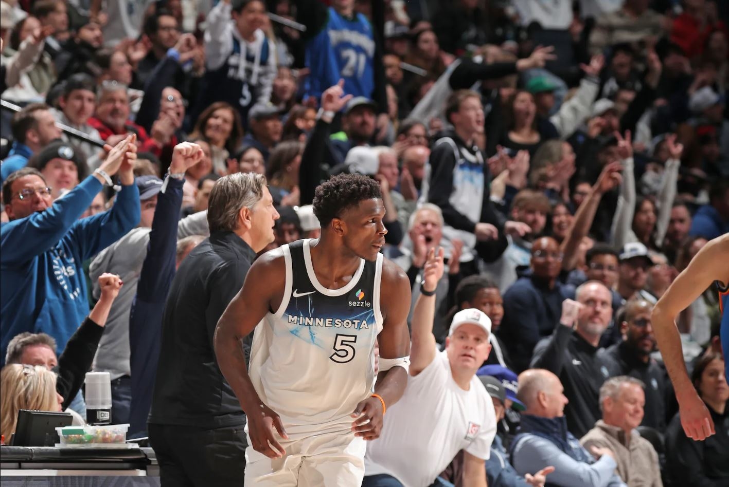 NBA Hari Ini: Minnesota Timberwolves Berikan Kekalahan Kesepuluh untuk Oklahoma City Thunder