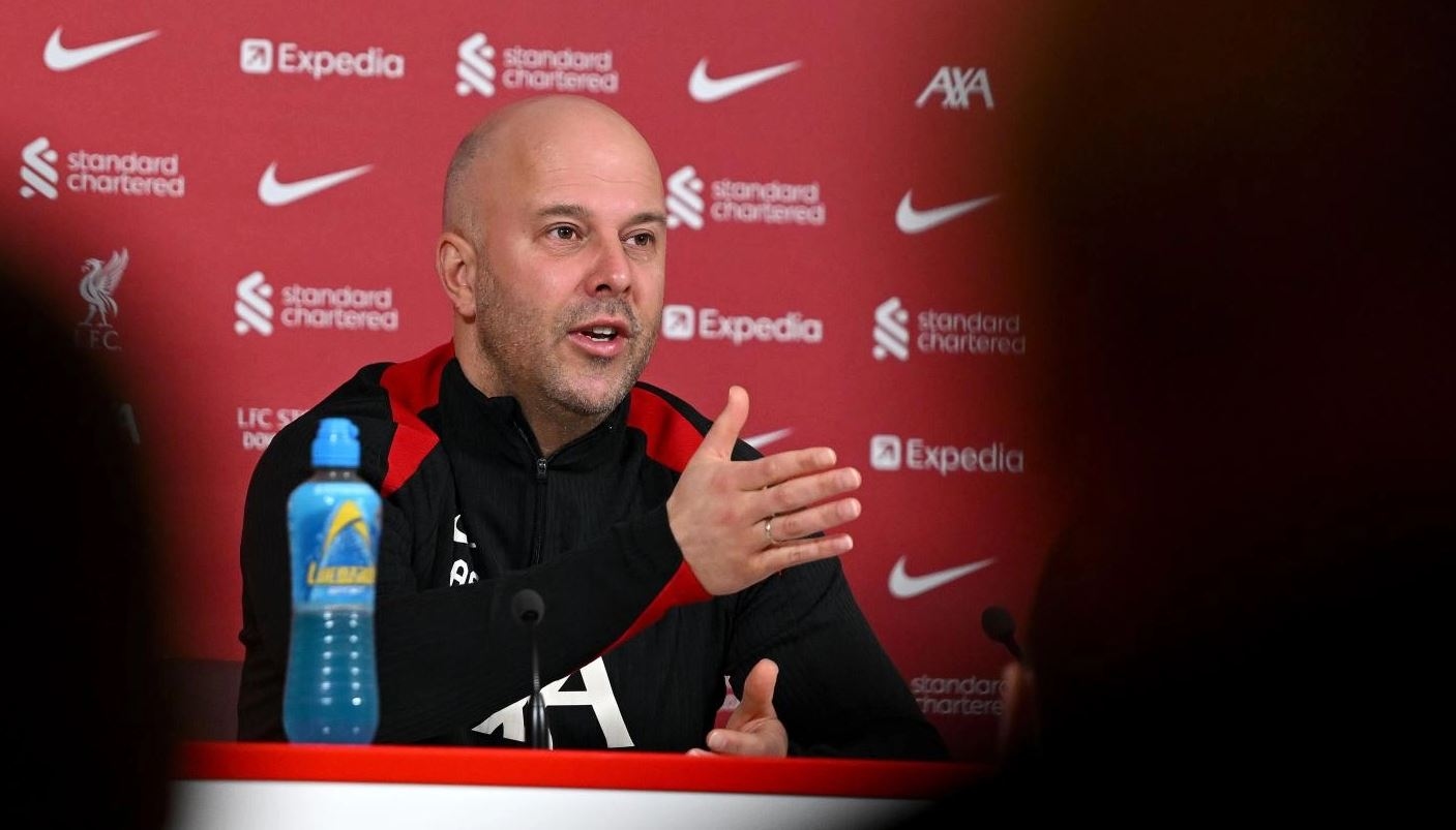 Sedikit Menyesal Dikartumerah, Arne Slot Ingin Protes dengan Cara Berbeda Lain Kali