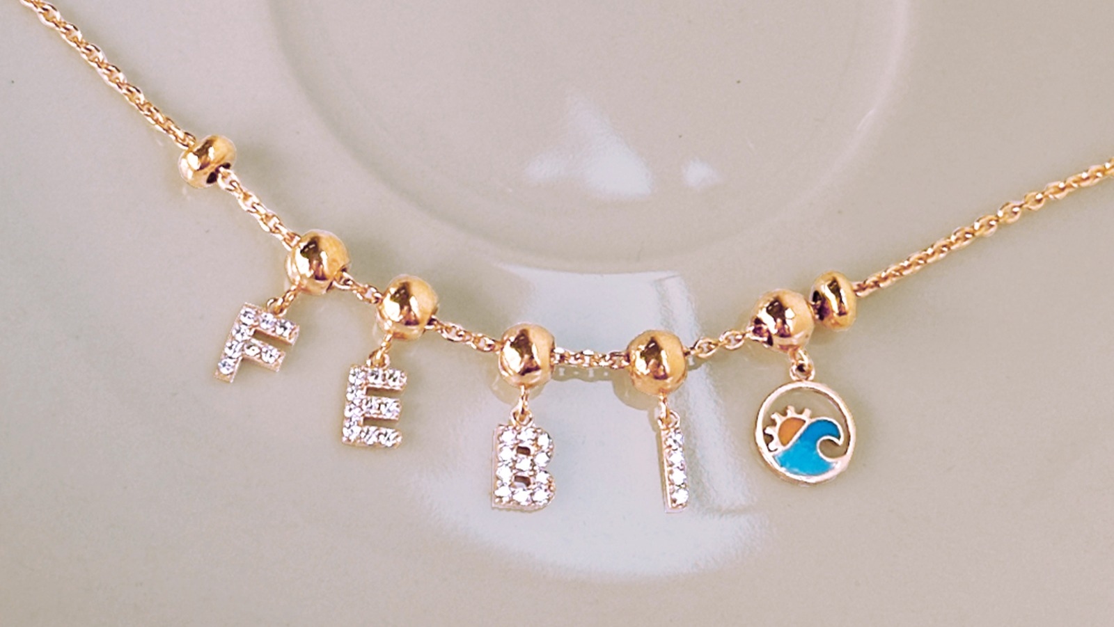 Ceritakan Kisahmu bersama Pasangan di Hari Valentine dengan Charming Collection dari Ardore