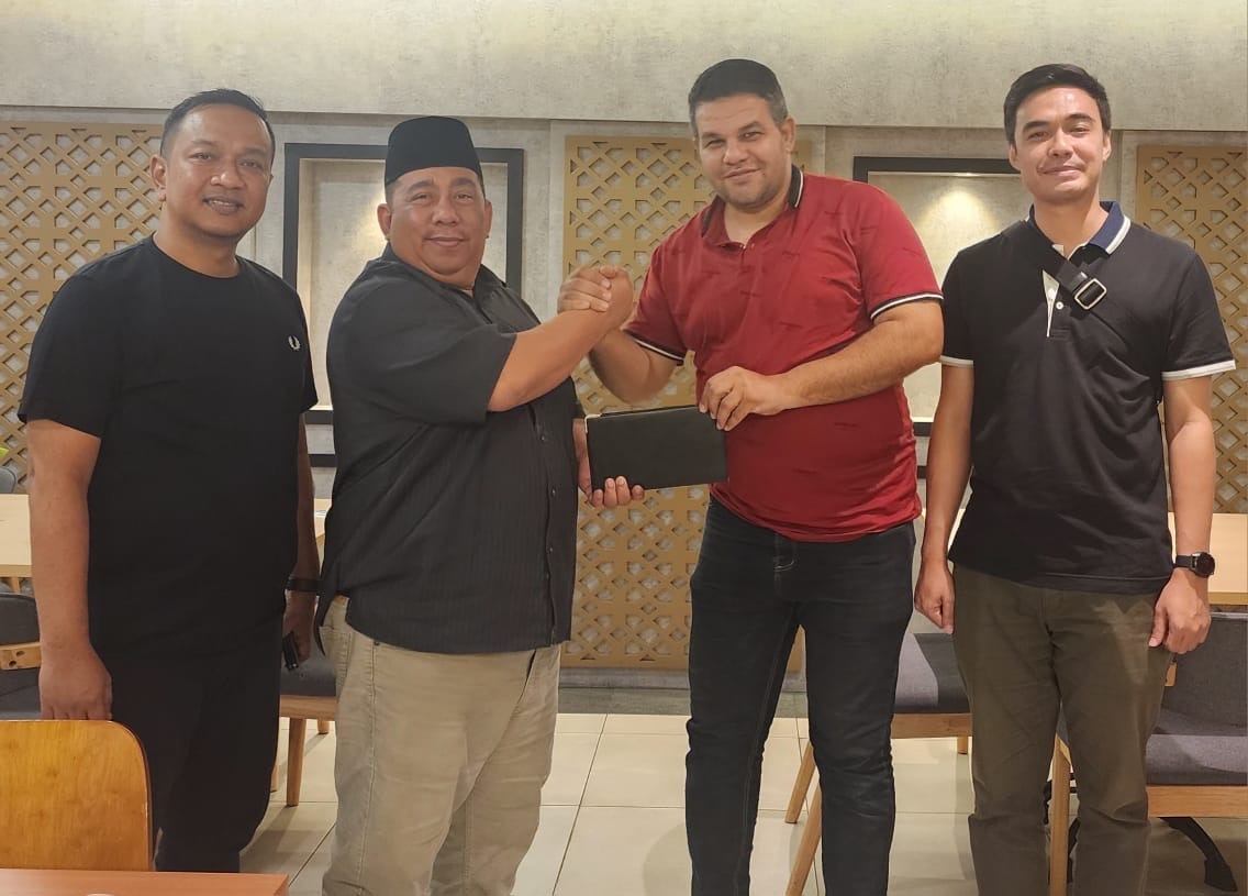 Ketum AMPG Said Aldi Serahkan Bantuan untuk Palestina, Ajak Dunia Bersatu Dukung Gaza