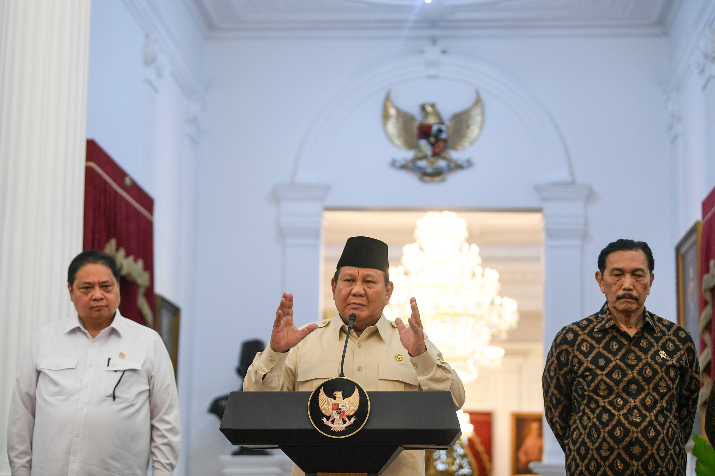 Prabowo Instruksikan TNI-Polri Tindak Tegas Ormas yang Peras Pengusaha