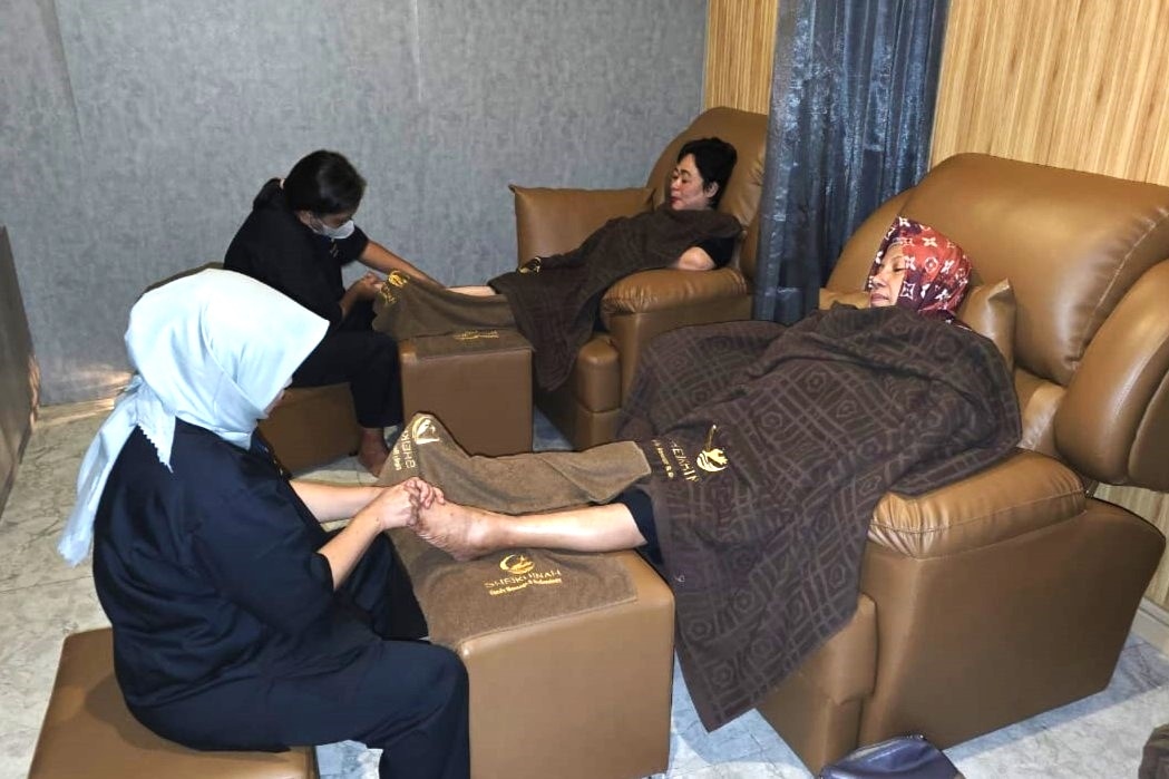 Sheikhinah Family Massage dan Reflexology, Relaksasi ala Sultan