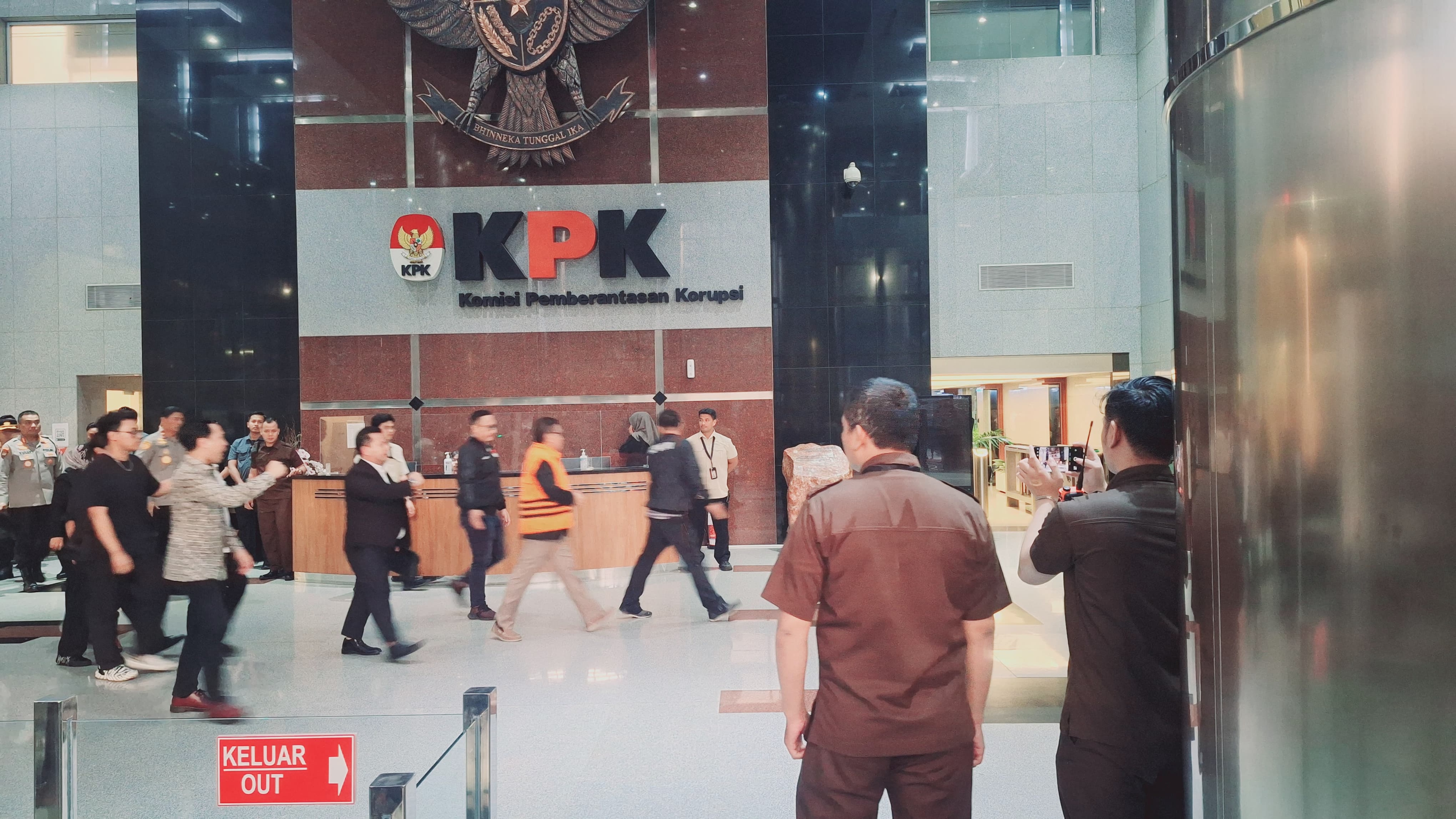 Hasto Kristiyanto Ditahan KPK Terkait Kasus Suap Harun Masiku