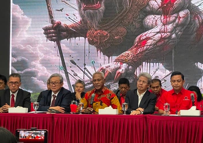 Jelang Kongres PDIP, Komarudin Watubun Tantang Kader: Mau Jadi Sekjen? Bertarunglah!