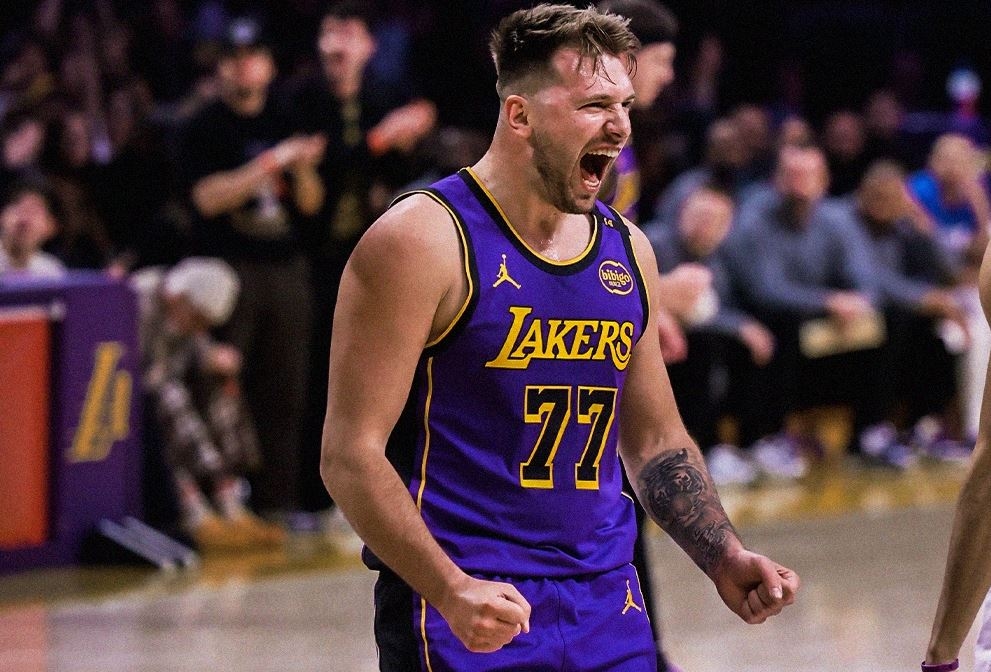 NBA Hari Ini: Luka Doncic Triple-Double, Bantu Los Angeles Lakers Kalahkan Bekas Timnya