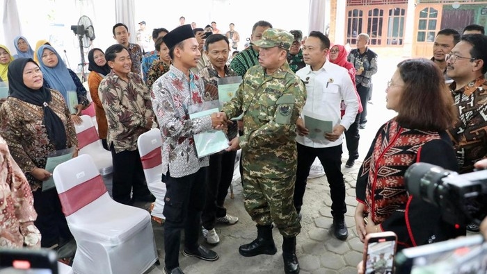 Pemerintah Sawer 965 Sertifikat Tanah di Semarang, Mau Juga? Begini Cara Dapetinnya!