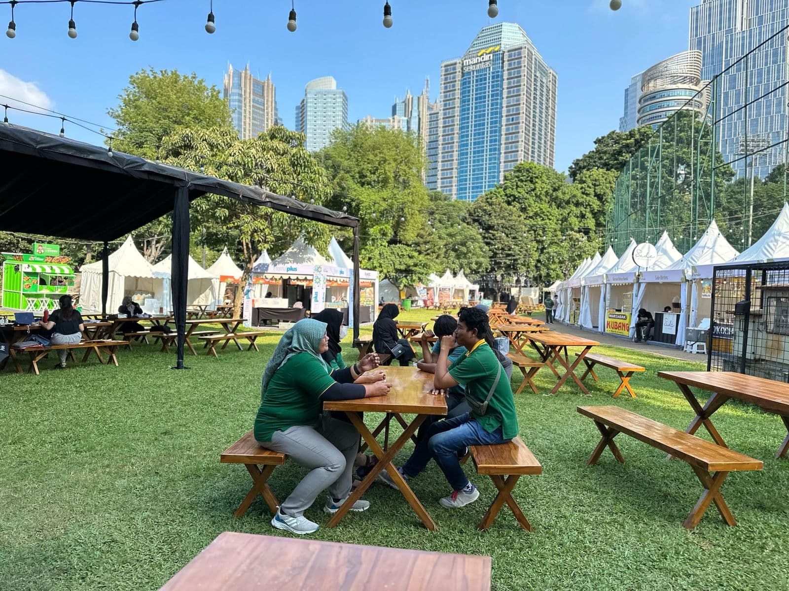 Sundown Markette Hadir di GBK, Destinasi Ngabuburit Favorit di Jakarta