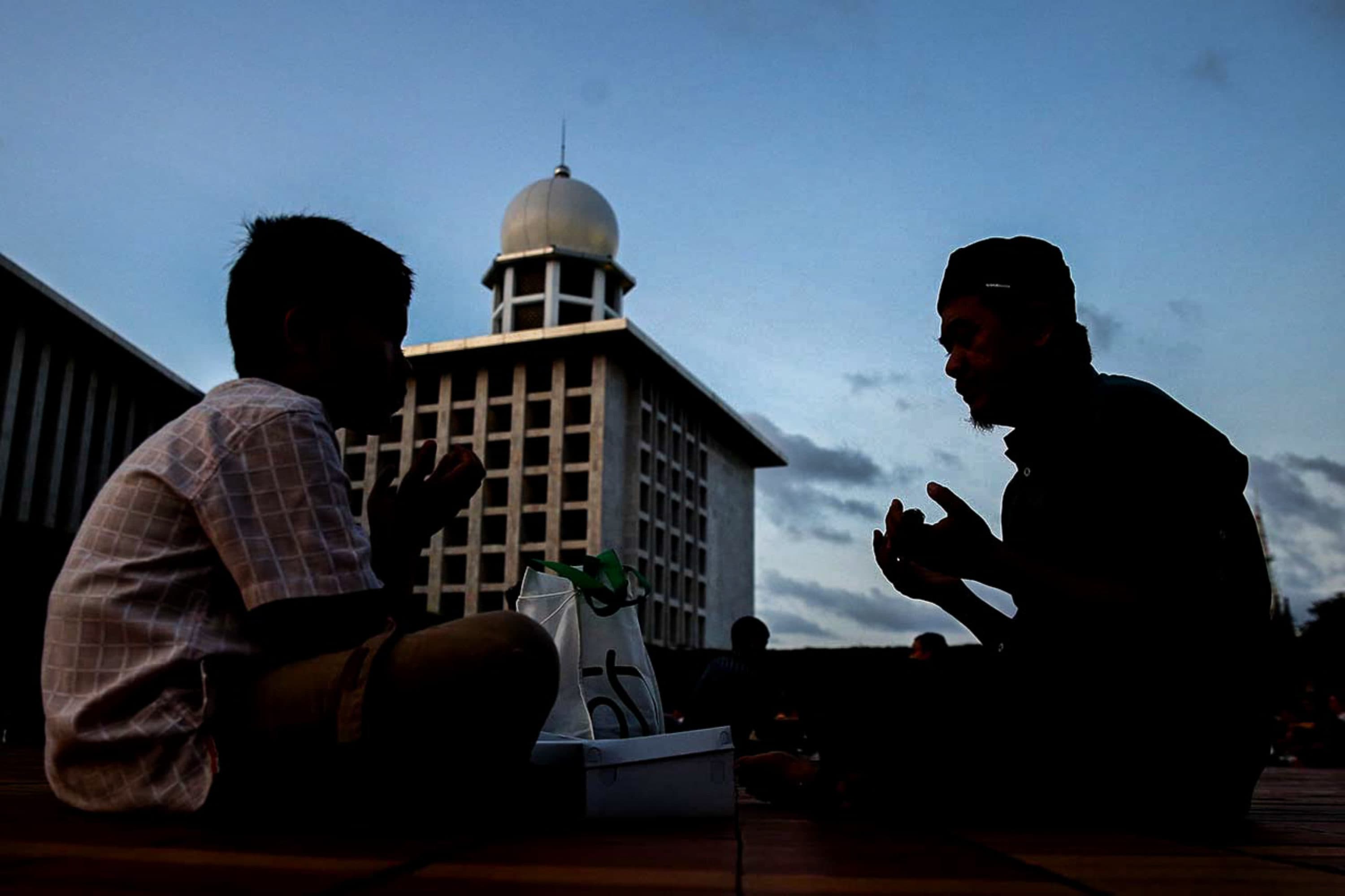 Puasa Tanpa Sholat, Apakah Puasanya Sah?