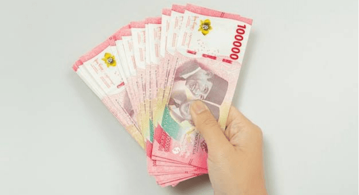 Terapkan! Ini 8 Cara Mengelola THR Anak Agar Tidak Cepat Habis