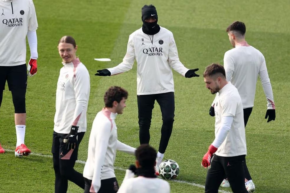 Prediksi Skor dan Susunan Pemain PSG vs Liverpool: Duel Lini Depan Dembele dan Salah