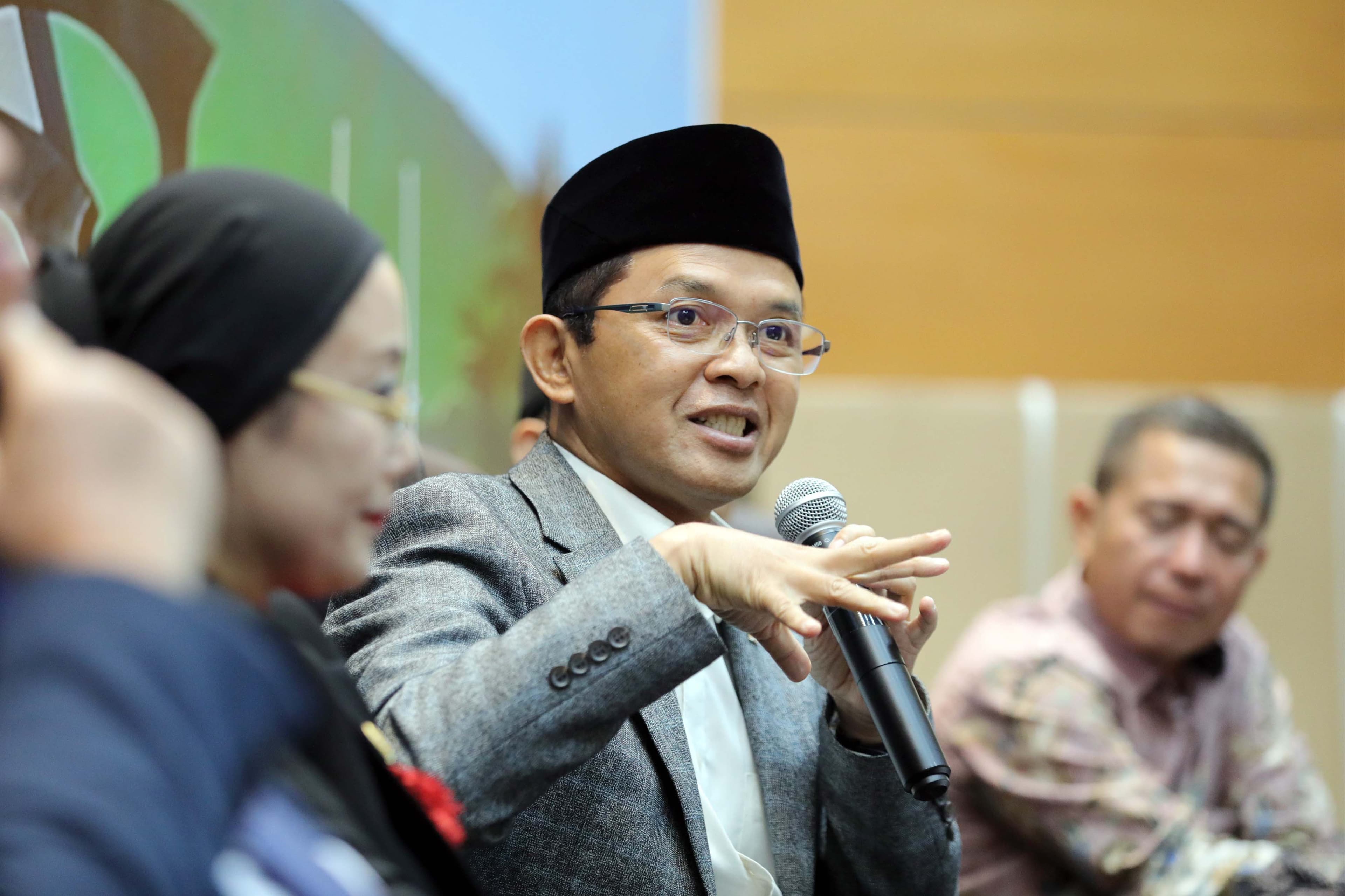 Anggota DPR Minta Bos Trans7 Mondok 40 Hari di Pesantren Jika Ingin Tahu Pesantren yang Sesungguhnya