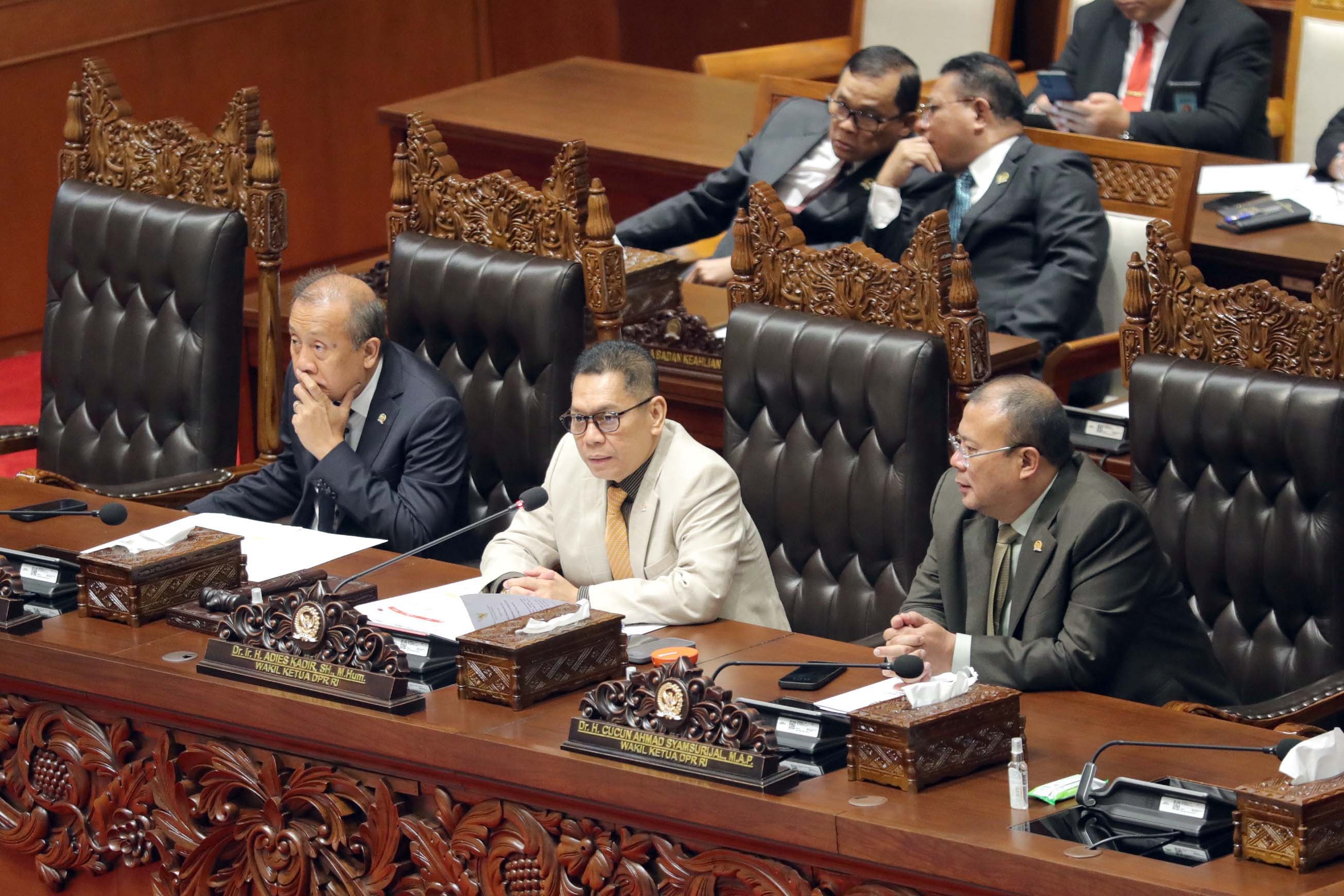 Sidang Paripurna DPR Setujui Naturalisasi Emil Audero, Dean James, dan Joey Pelupessy