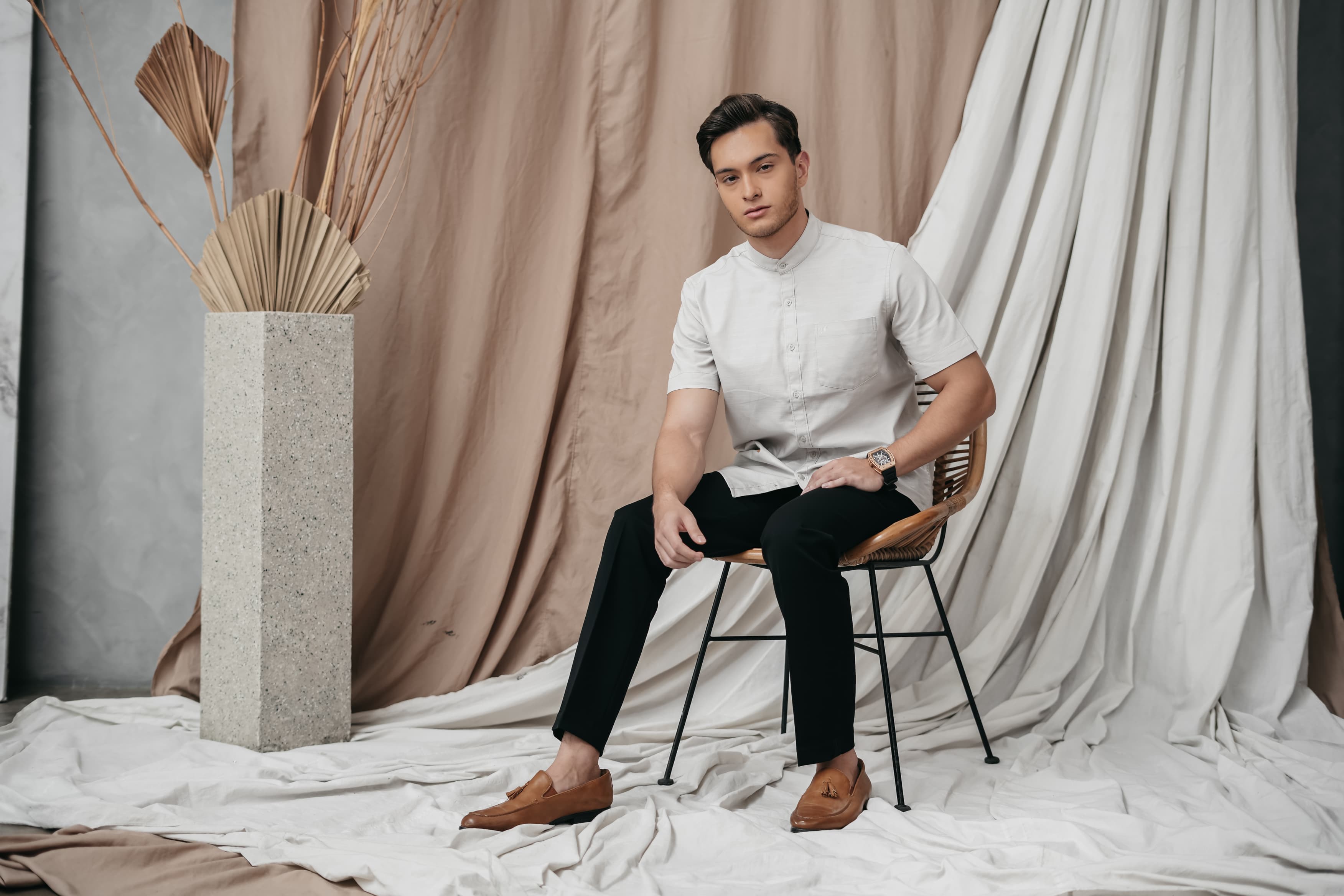 7 Rekomendasi Warna Kekinian untuk Baju Lebaran, Beserta Tips Padu Padannya