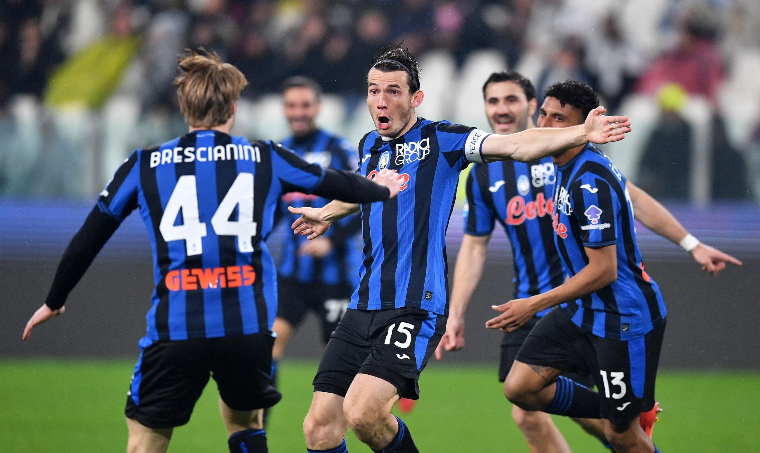 Hasil dan Klasemen Liga Italia: Atalanta Benamkan Juventus 4-0, Napoli Tempel Inter di Puncak