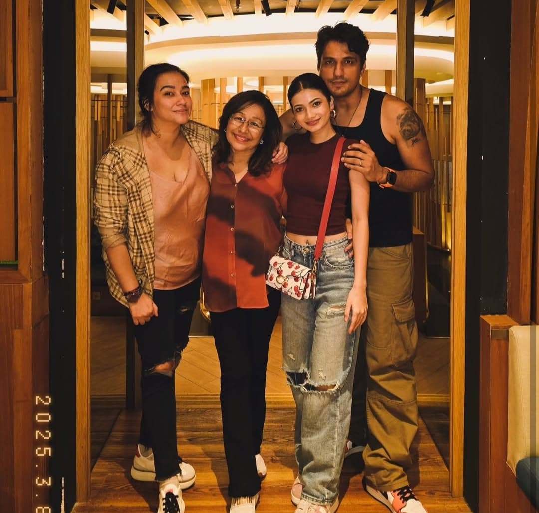 Bukan dengan Keluarga Sendiri, Ratu Sofya Lebaran Bareng Kerabat Cornelio Sunny