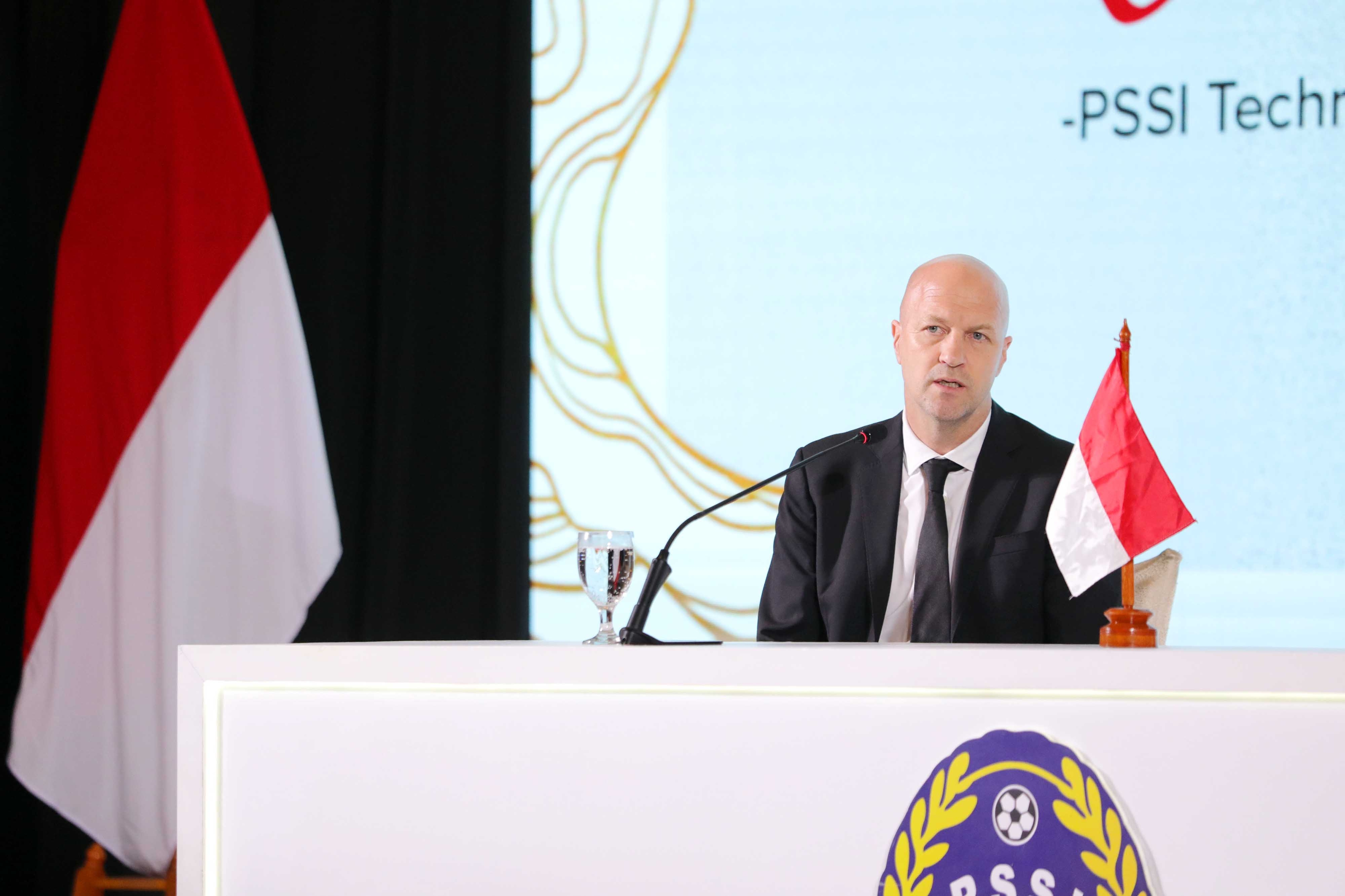 Respons Isu dari Ajax Amsterdam, Zainudin Amali Tegaskan Jordy Cruyff Masih di PSSI