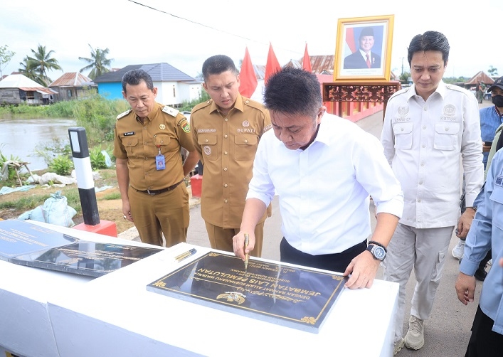 Pesan Gubernur Herman Deru Buat Masyarakat, Jaga Infrastruktur yang Dibangun Pemerintah