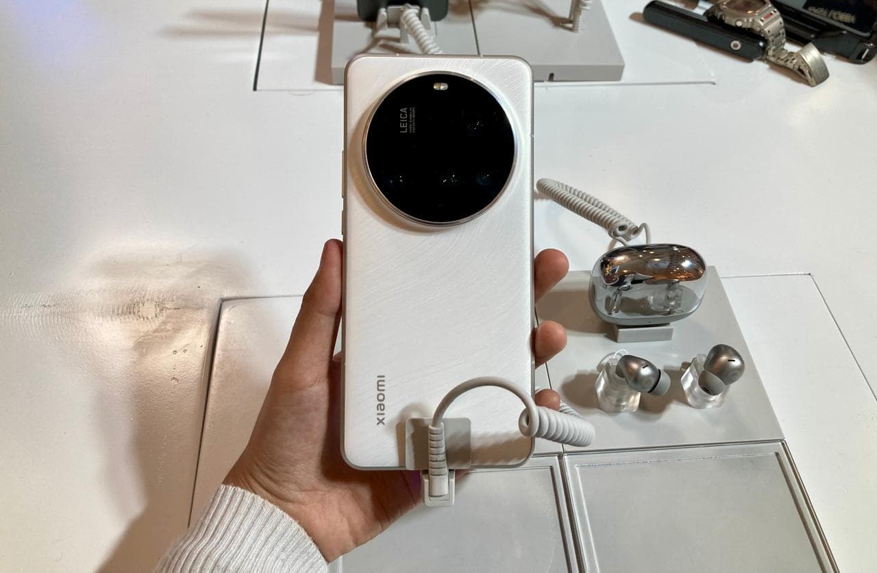 Xiaomi 15 dan 15 Ultra Resmi Hadir di Indonesia, Usung Kamera Leica dan Performa Kencang