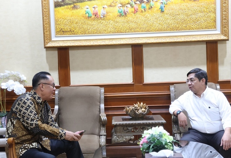 Wagub Sumsel Cik Ujang Hadiri Peluncuran Desk Penanganan Karhutla dan PPMI-TPPO di Kemenko Polkam RI