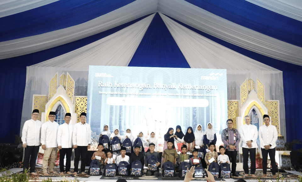 Bank Mandiri Group Santuni 3.200 Anak Yatim, Dhuafa dan Lansia di Jateng