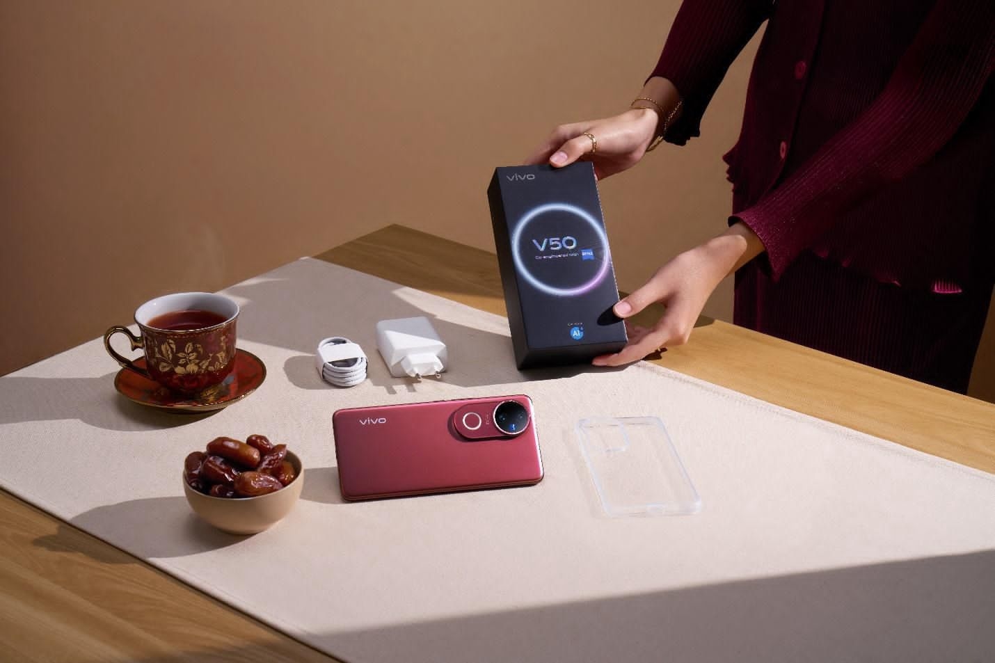 vivo V50 Resmi Meluncur di Indonesia Andalkan Kamera ZEISS, Segini Harganya