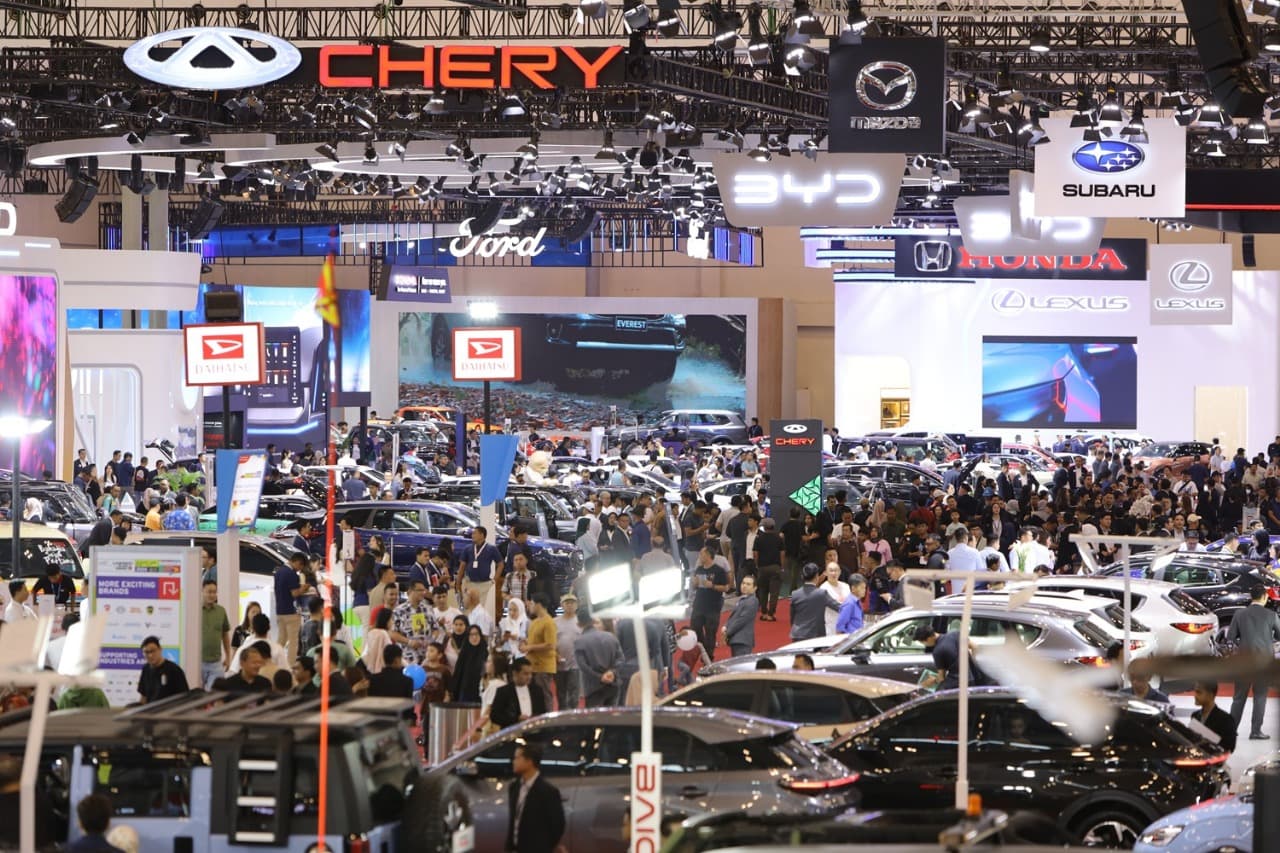 Kinerja Kredit Konsumtif September 2025, KKR dan KKB Melambat Tapi Paylater Subur