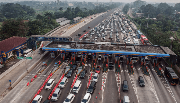 Rekayasa Lalu Lintas: Perhatikan Lokasi dan Jadwal One Way Mudik Lebaran 2025, Catat agar Terhindar Macet!