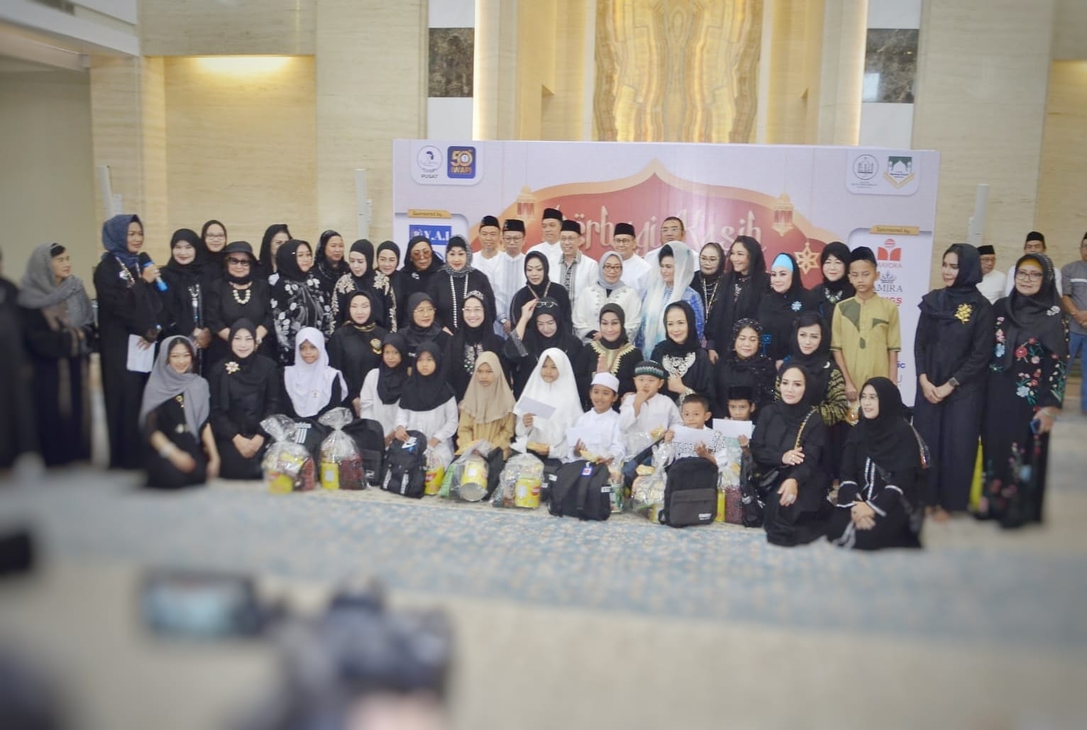 Berkah Ramadhan, IWAPI Santuni 1.500 Anak Yatim dan Duafa