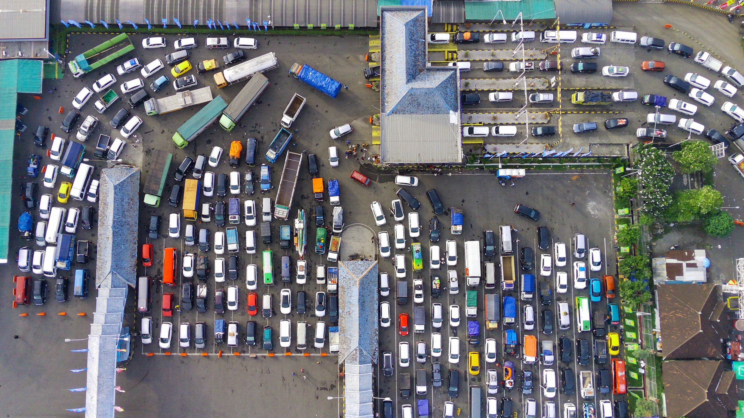 DPR Minta Pemerintah Perketat Pengawasan Arus Mudik Lebaran 2025