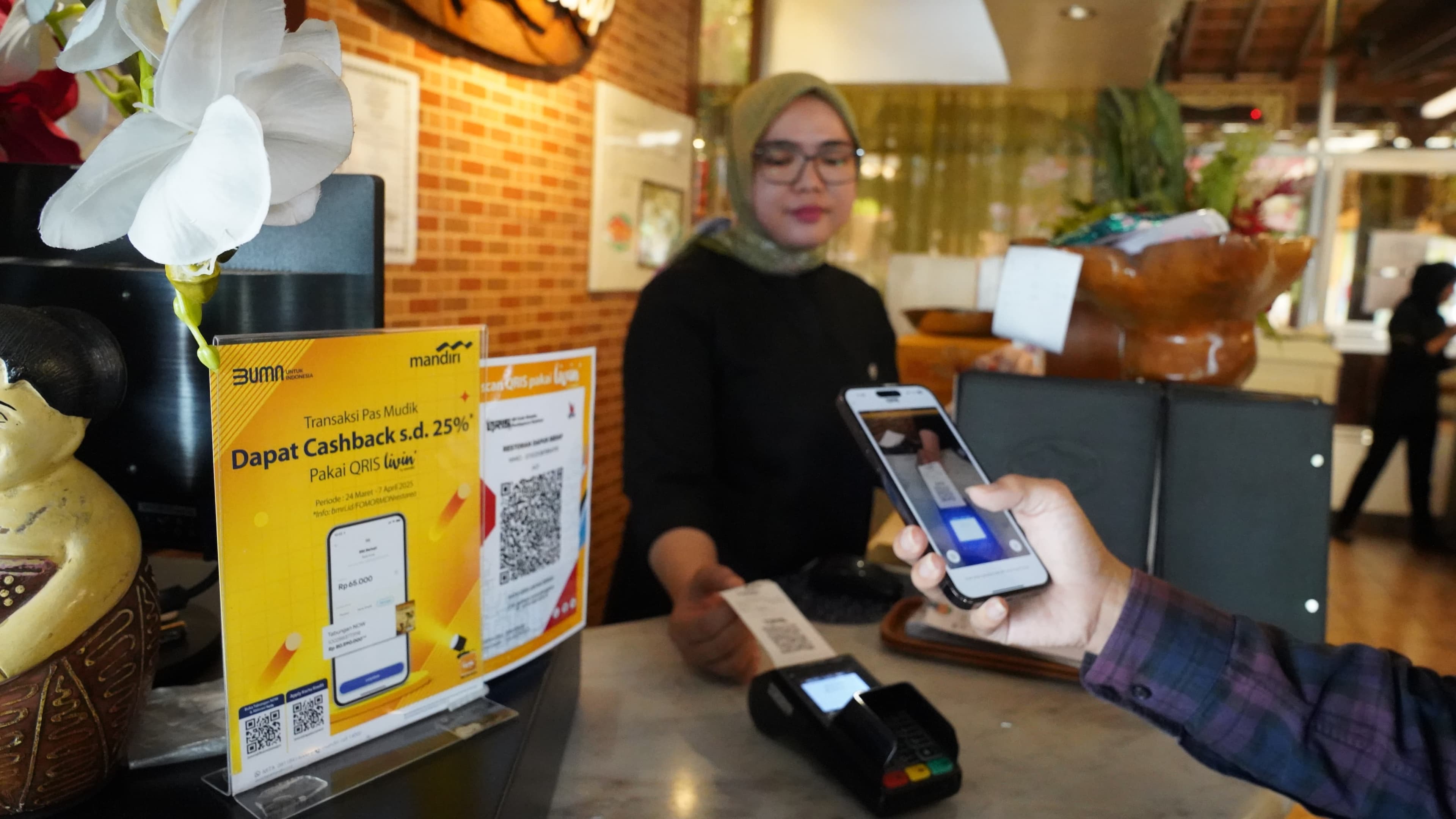 Arus Mudik Lebaran 2025, Bank Mandiri Hadirkan Promo di Rest Area dan Kapal Fery