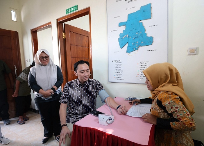 Ikut Cek Tensi dan Tinjau Layanan Kesehatan, Ibas: Pastikan Program Cek Kesehatan Gratis (CKG) Merata di Seluruh Indonesia