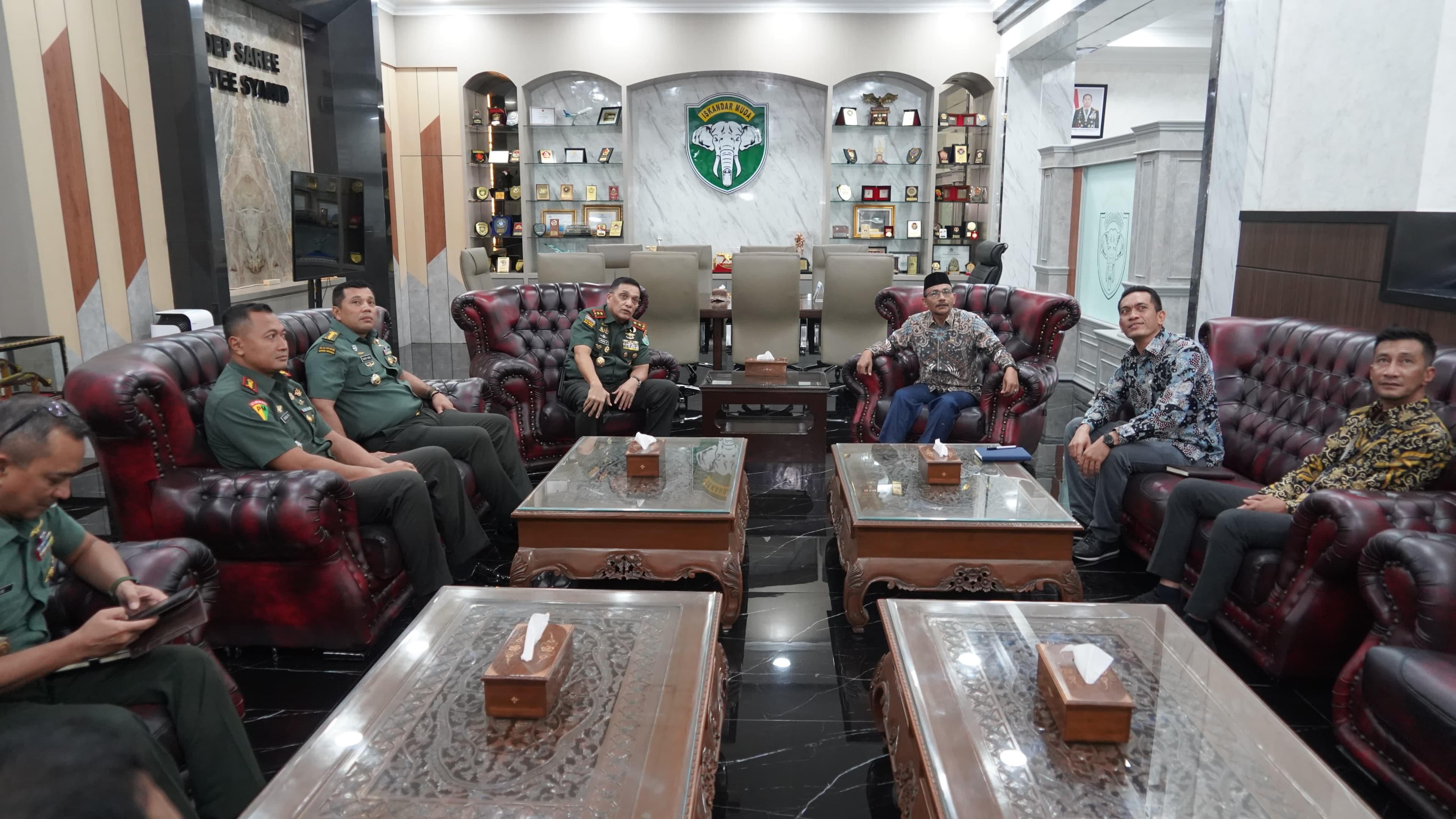 Haji Uma Silaturahmi dengan Pangdam IM, Bahas Keamanan dan Pencegahan TPPO di Aceh