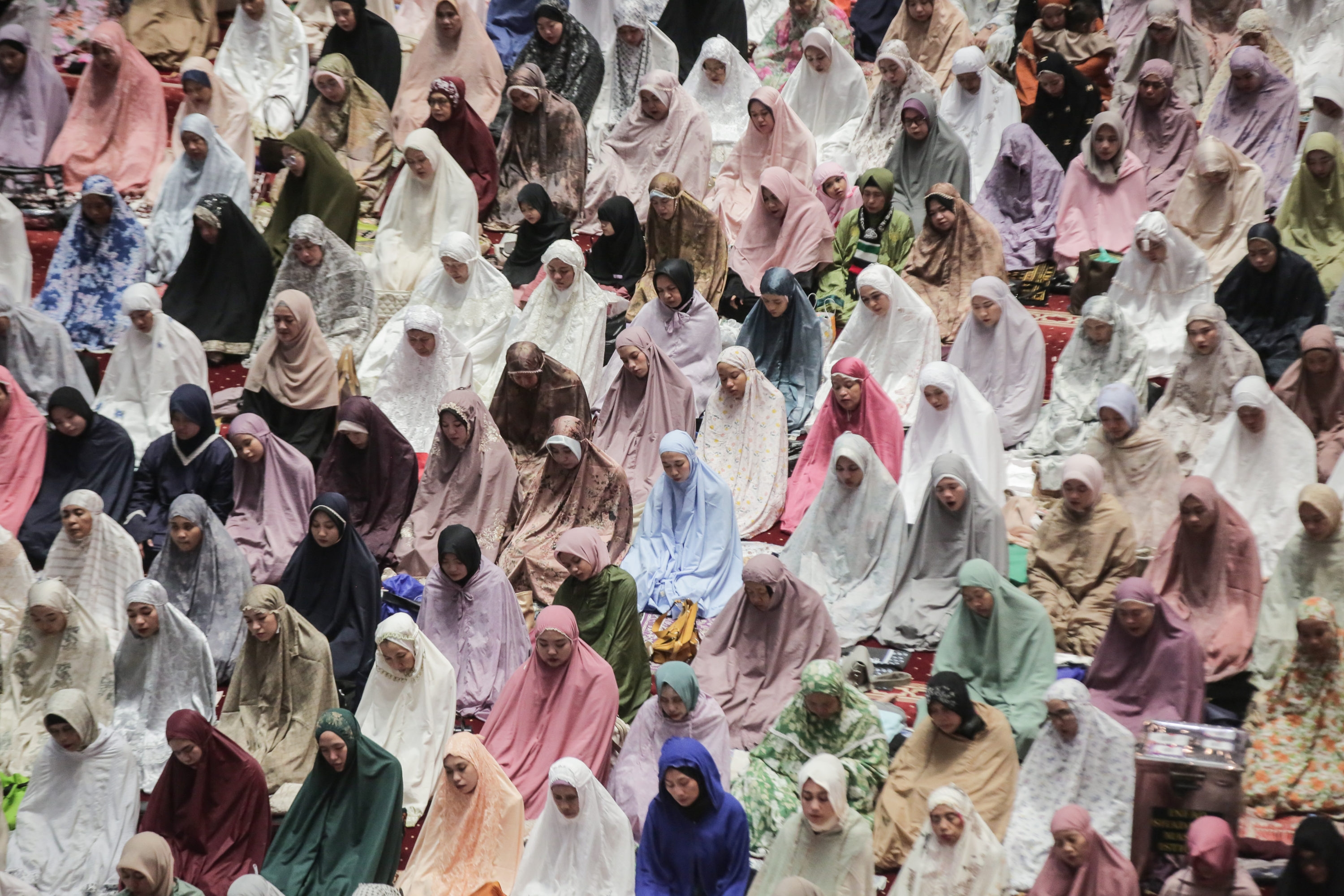 Jam Berapa Adzan Maghrib di Jakarta Selatan? Cek Jadwal Sholat Lengkap Hari Ini, 19 April 2025