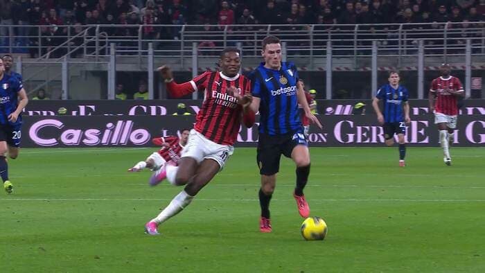 Inilah Prediksi Akurat dan Jadwal Bola Malam Hari Ini: Coppa Italia AC Milan vs Inter Milan, Nonton di Yalla Shoot Live TV via Yandex Apakah Ilegal?