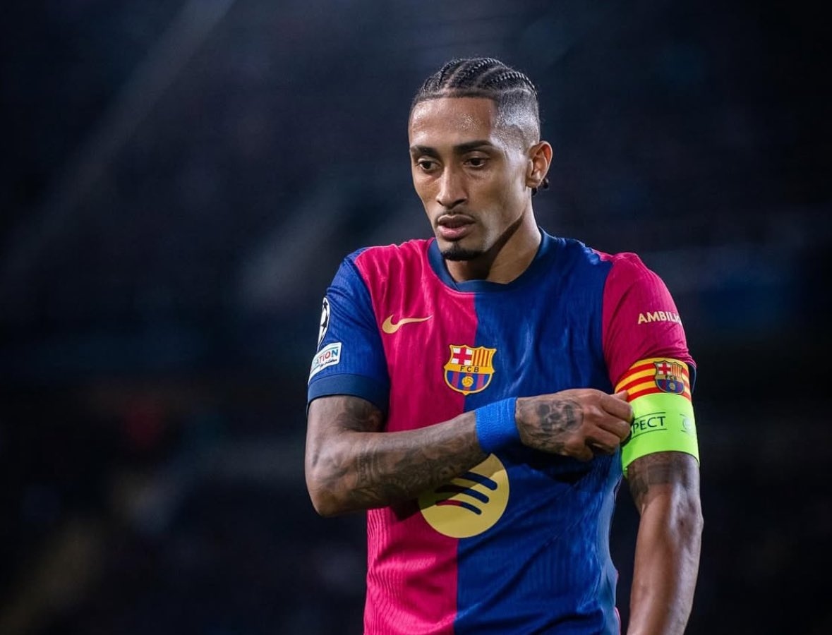 Raphinha 'Selamat' dari Sanksi Akibat Protes Wasit di Laga Barcelona vs Real Betis