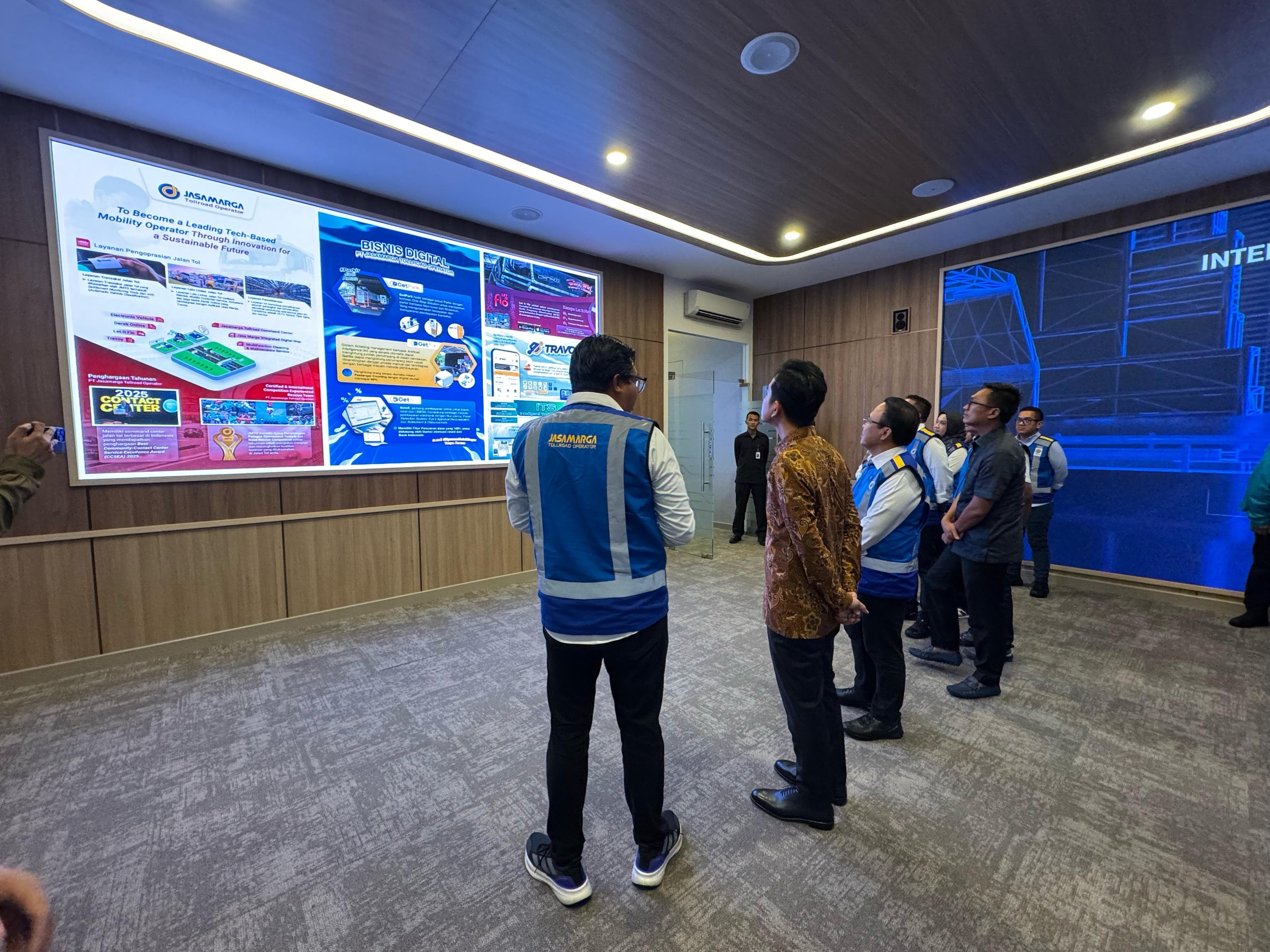 Pantau Arus Balik, Gibran Tekankan Pentingnya Teknologi untuk Pengambilan Keputusan