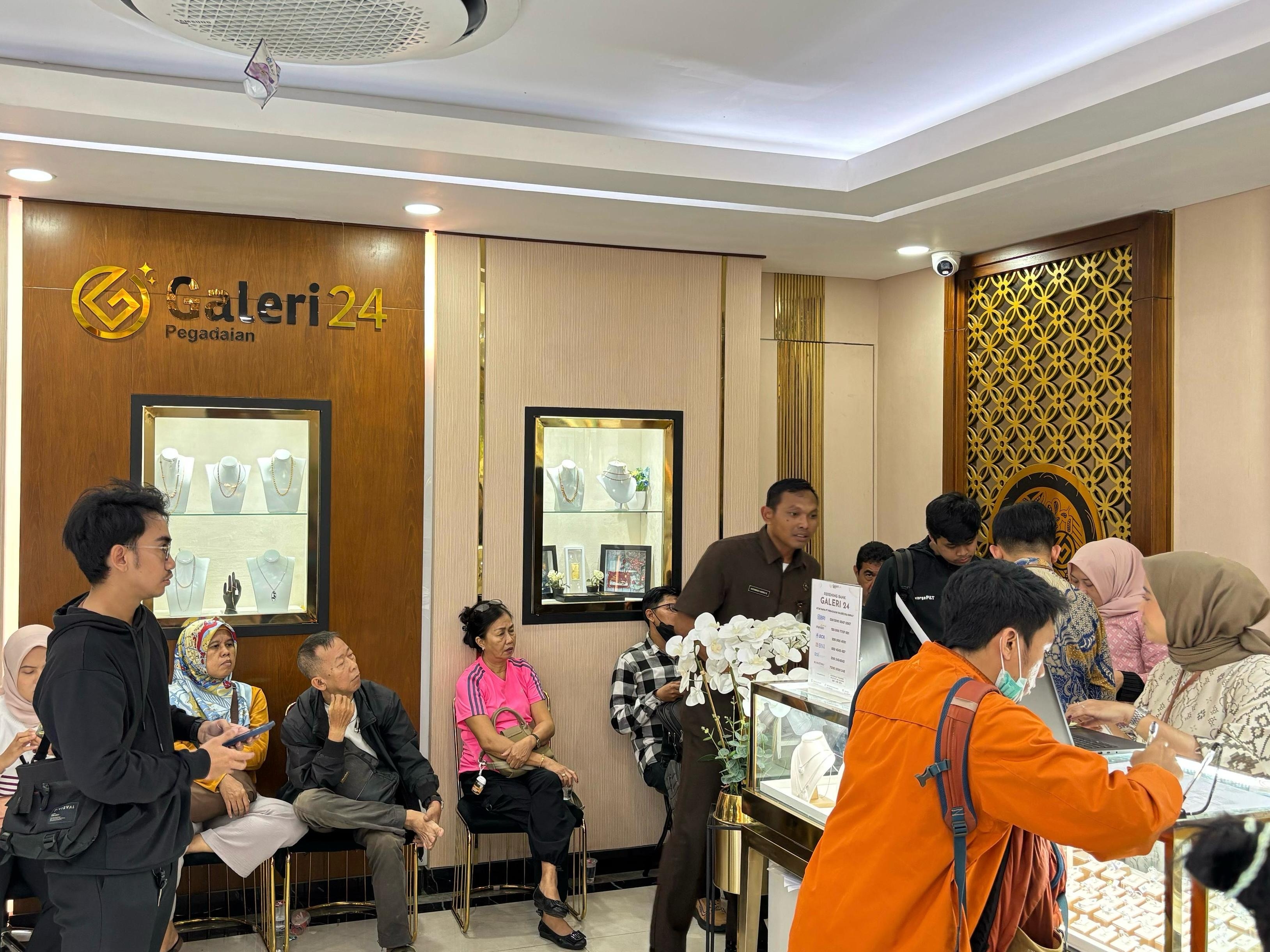 5 Fenomena Panic Buying di Indonesia, Terbaru Antrean Emas Galeri 24 Pegadaian