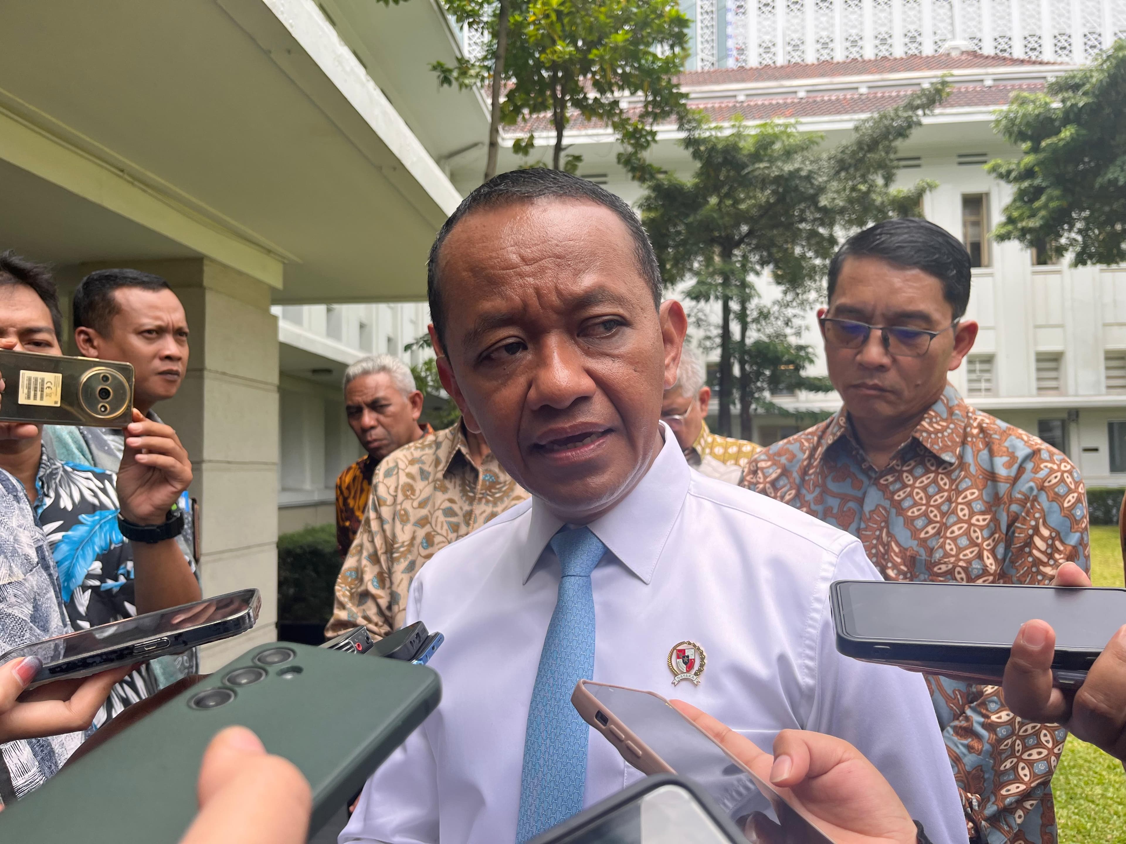 PGN Sebut Gas Akan Langka, Bahlil: Data dari Mana? Tak Ada Impor Gas!