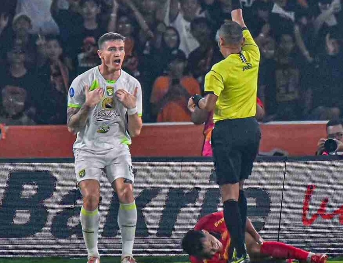 Mengenal Ankle Sprain yang Menghantui Pemain Persija Witan Sulaeman