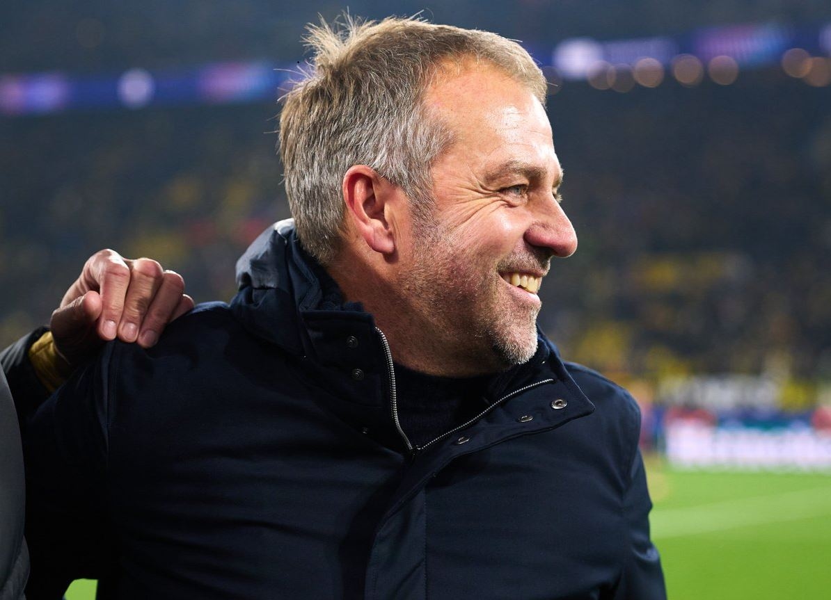 Hansi Flick Akui Mood Ruang Ganti Barcelona Kurang Gembira Usai Laga di Kandang Dortmund