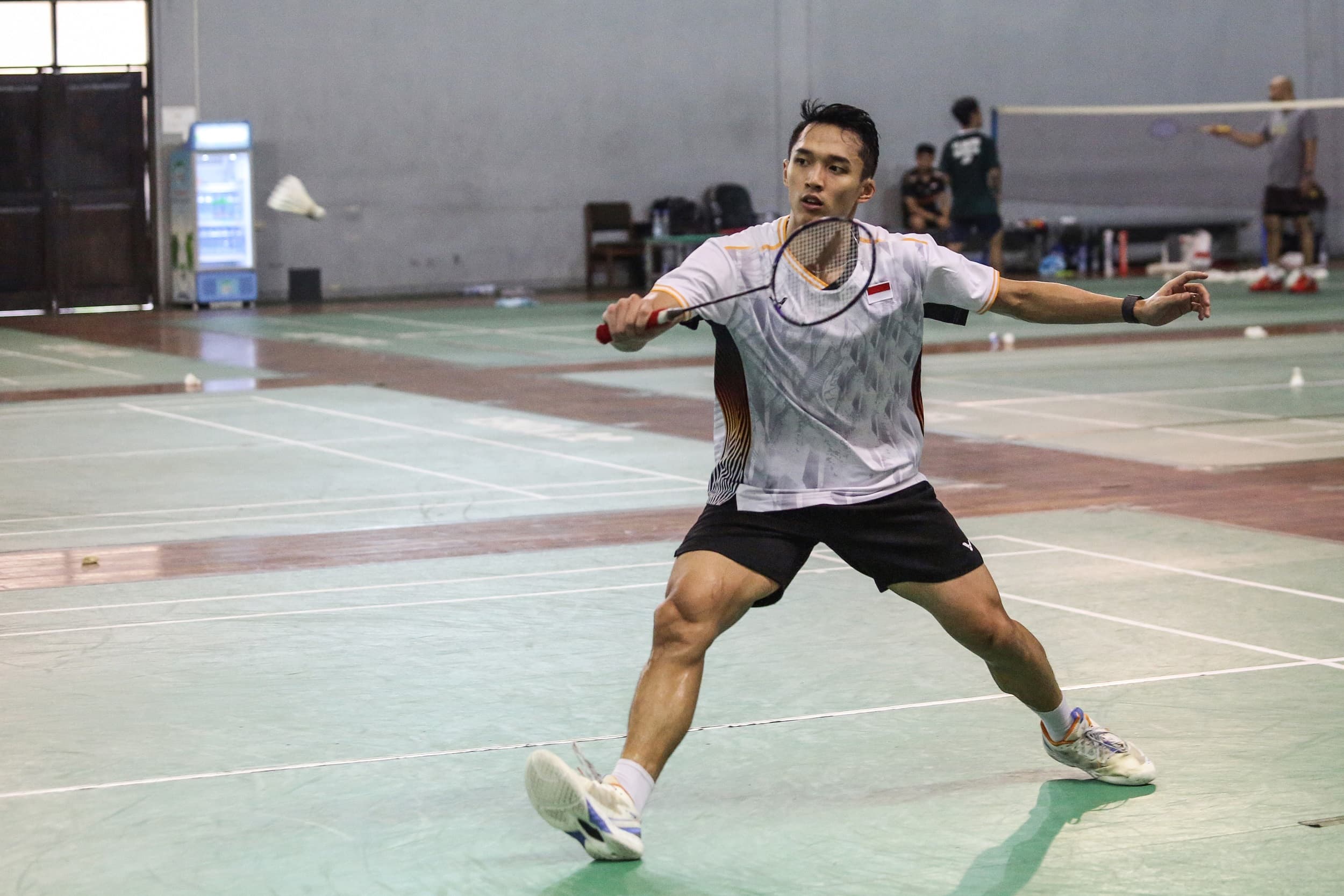 Pilih Jalur di Luar Pelatnas PBSI, Jonatan Christie Sempat Ingin Berhenti Pasca Olimpiade Paris,
