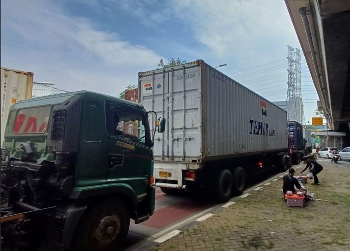 Direksi Pelindo Wajib Dievaluasi Total Usai Insiden Macet Horor di Tanjung Priok