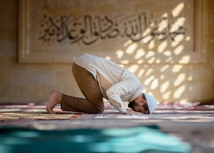 Jadwal Sholat Hari Ini, Senin 21 April 2025 untuk Wilayah Jakarta, Banten dan Pulau Jawa