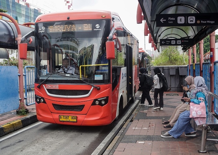 Peringati Hari Kartini, Pemprov Jakarta Gratiskan MRT, LRT dan Transjakarta untuk Perempuan